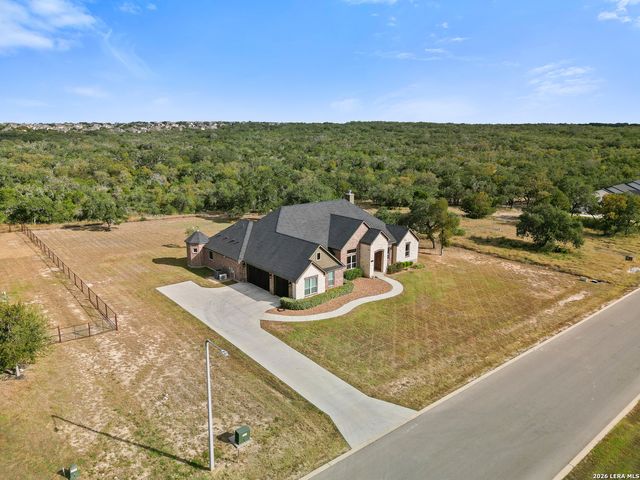 451 Stone Loop, Castroville, TX 78009