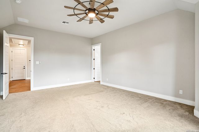 451 Stone Loop, Castroville, TX 78009