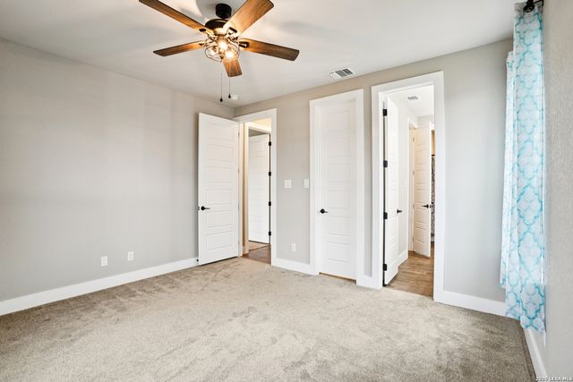 451 Stone Loop, Castroville, TX 78009