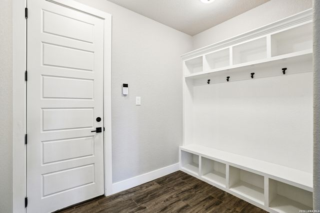 451 Stone Loop, Castroville, TX 78009