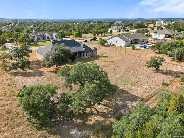 451 Stone Loop, Castroville, TX 78009