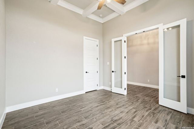 451 Stone Loop, Castroville, TX 78009