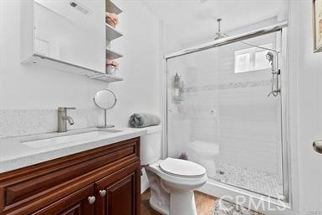 23021 Saticoy, West Hills, CA 91304