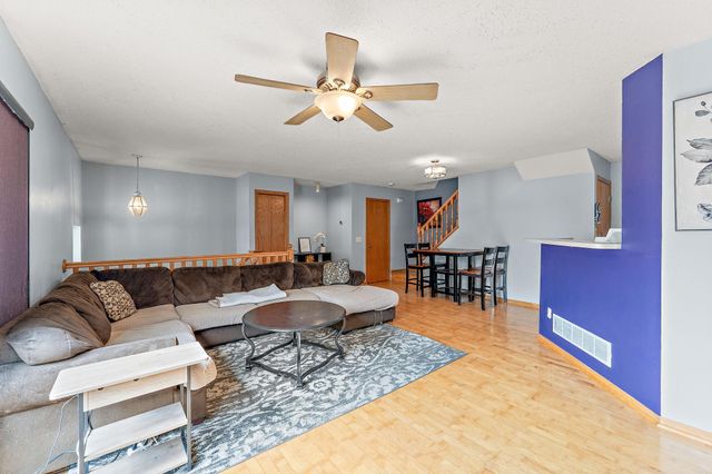 14549 Lockslie Trail, Savage, MN 55378