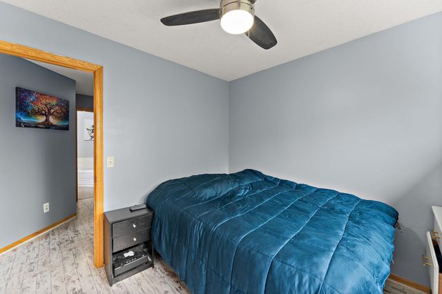 14549 Lockslie Trail, Savage, MN 55378