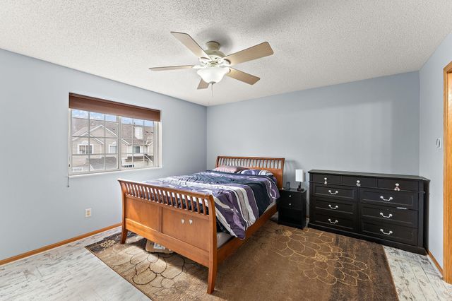 14549 Lockslie Trail, Savage, MN 55378