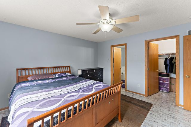 14549 Lockslie Trail, Savage, MN 55378