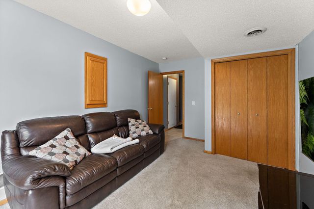 14549 Lockslie Trail, Savage, MN 55378