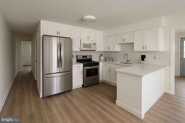 745 CRAGMOOR RD, York Haven, PA 17370