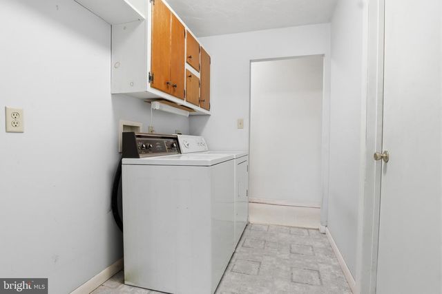 745 CRAGMOOR RD, York Haven, PA 17370