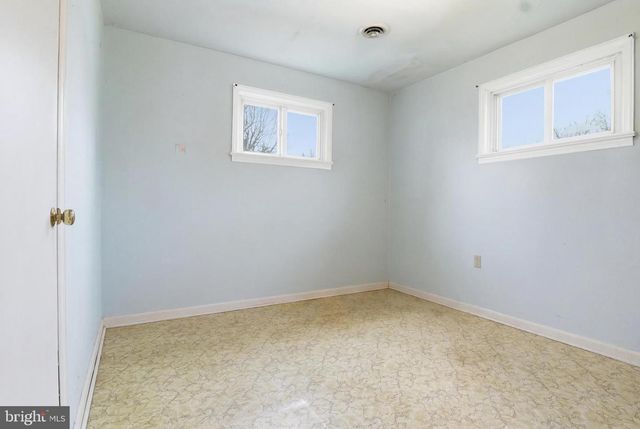 745 CRAGMOOR RD, York Haven, PA 17370