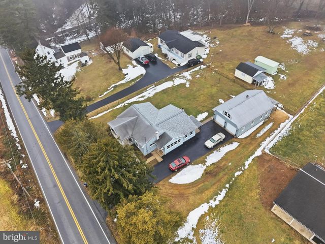 745 CRAGMOOR RD, York Haven, PA 17370