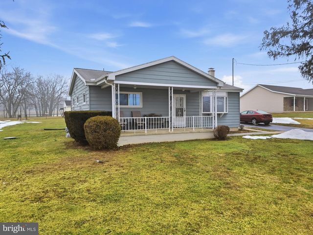 745 CRAGMOOR RD, York Haven, PA 17370