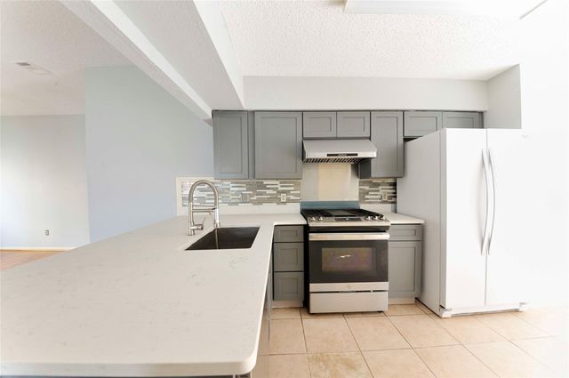 3219 Pecan Draw Ct, Sugar Land, TX 77479