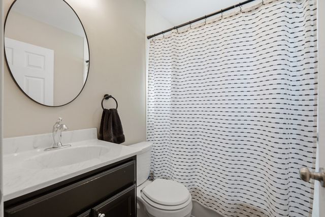 3443 3rd Street B Street, East Moline, IL 61244