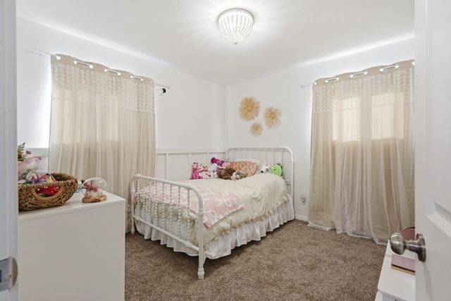 3443 3rd Street B Street, East Moline, IL 61244