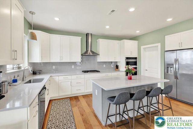 1076 Mariwill Drive, Bucks, PA 18951