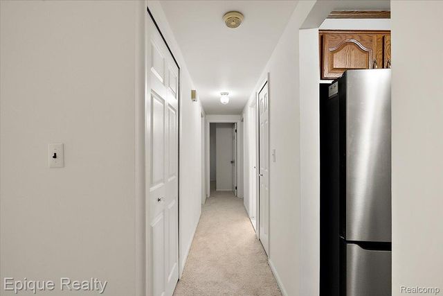25154 Westmoreland Drive, Farmington Hills, MI 48336