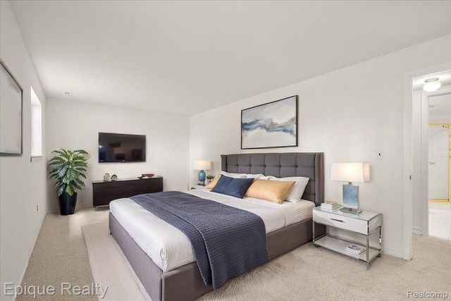 25154 Westmoreland Drive, Farmington Hills, MI 48336