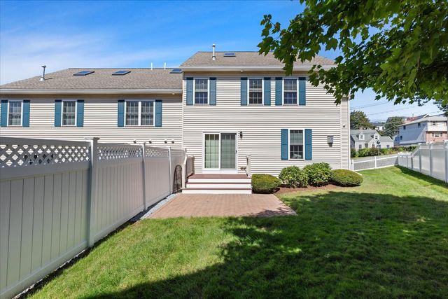 200 West St 200, Needham, MA 02494