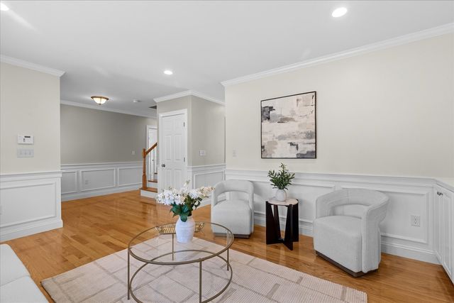 200 West St 200, Needham, MA 02494