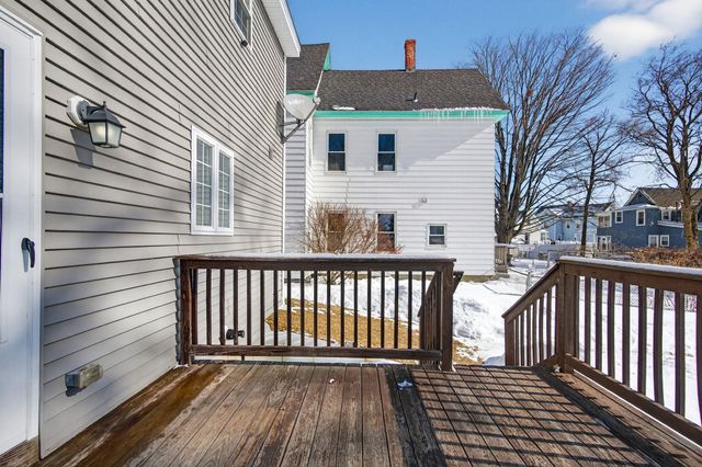 73 King Street, Nashua, NH 03060