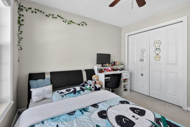 73 King Street, Nashua, NH 03060