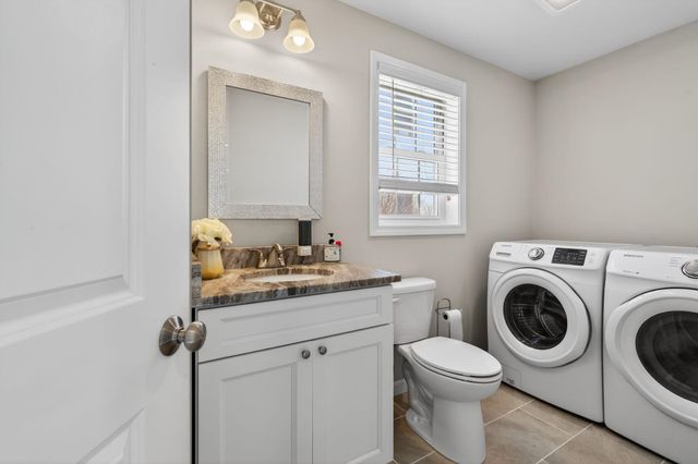 73 King Street, Nashua, NH 03060