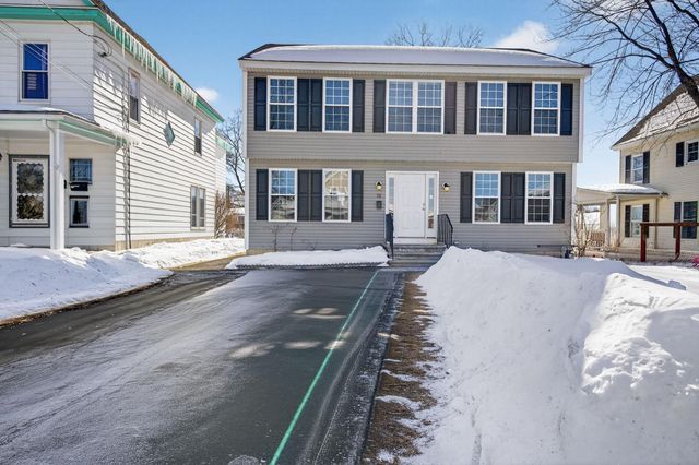 73 King Street, Nashua, NH 03060