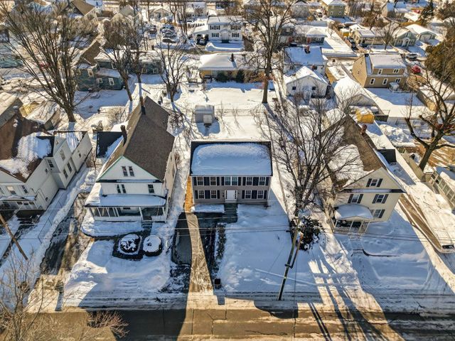 73 King Street, Nashua, NH 03060