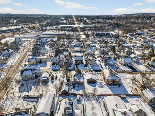 73 King Street, Nashua, NH 03060