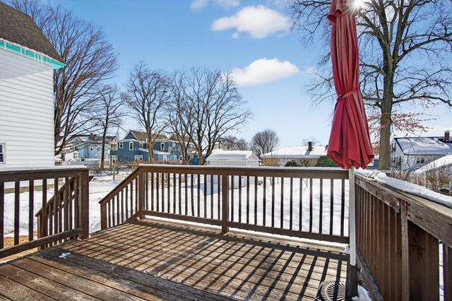 73 King Street, Nashua, NH 03060