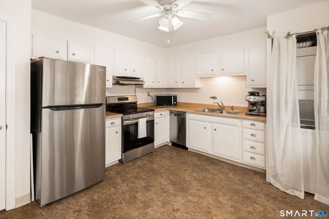 760 Hope Street, Stamford, CT 06907