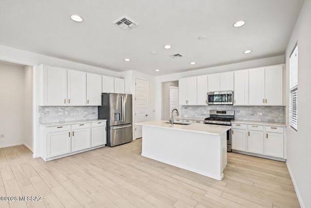 10940 W Sarabella Drive, Marana, AZ 85653