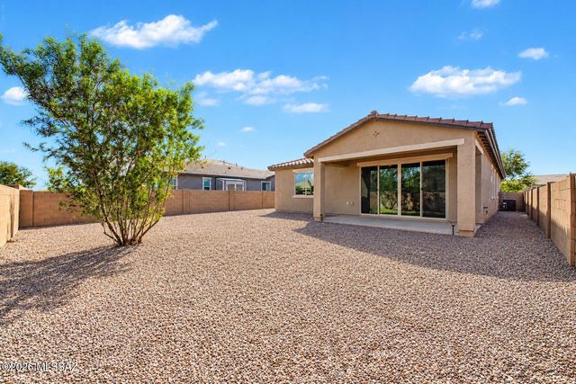 10940 W Sarabella Drive, Marana, AZ 85653