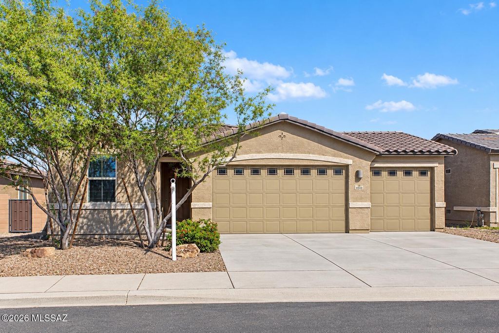 10940 W Sarabella Drive, Marana, AZ 85653