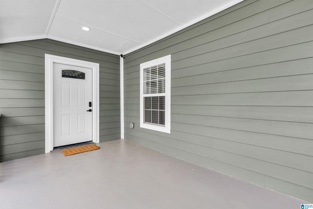 1017 VINESVILLE ROAD, Birmingham, AL 35208