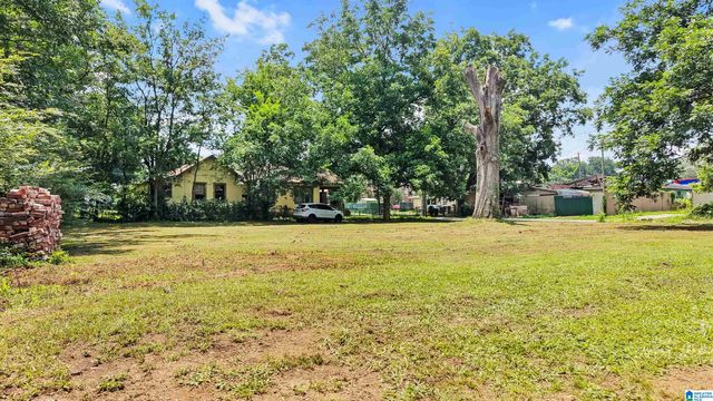 1017 VINESVILLE ROAD, Birmingham, AL 35208