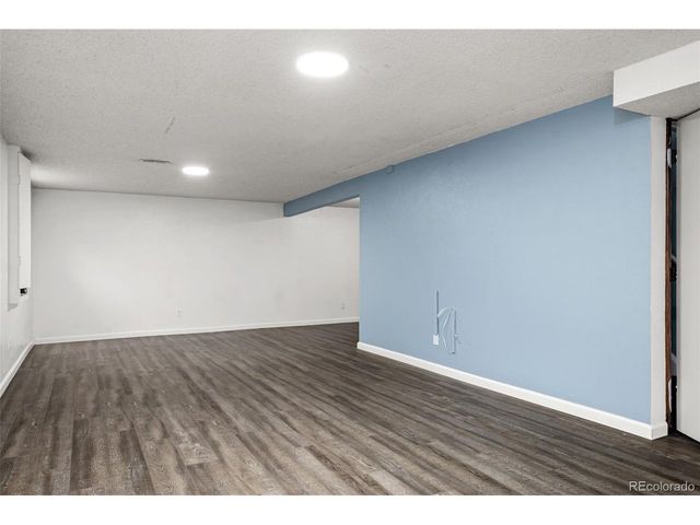 7624 Jellison Ct, Arvada, CO 80005