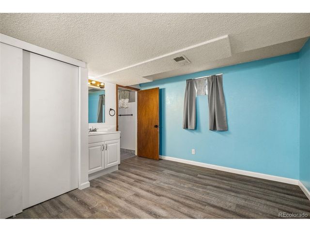 7624 Jellison Ct, Arvada, CO 80005