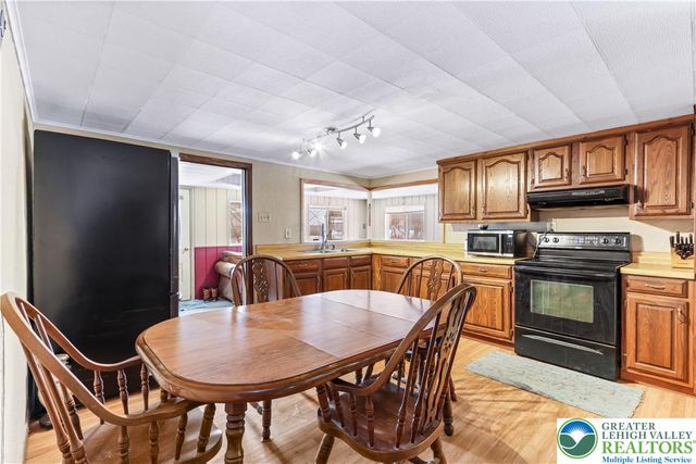 740 Main Street, Coolbaugh Twp, PA 18466