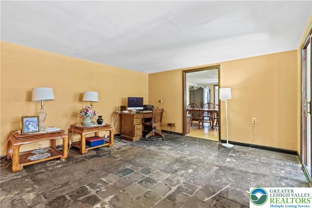 740 Main Street, Coolbaugh Twp, PA 18466