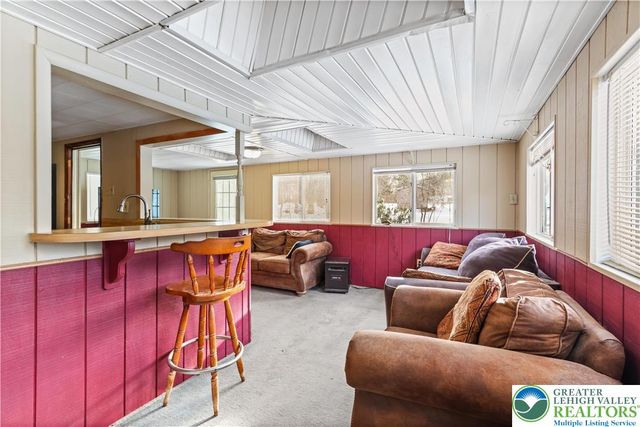 740 Main Street, Coolbaugh Twp, PA 18466