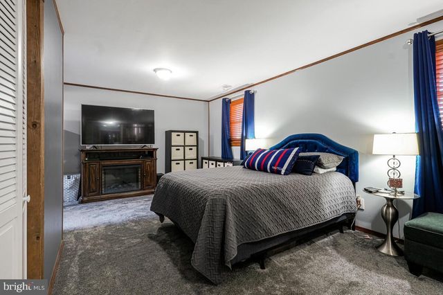 15937 LIVINGSTON RD, Accokeek, MD 20607