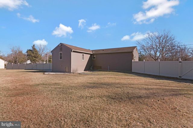 15937 LIVINGSTON RD, Accokeek, MD 20607