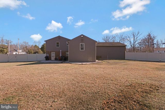 15937 LIVINGSTON RD, Accokeek, MD 20607