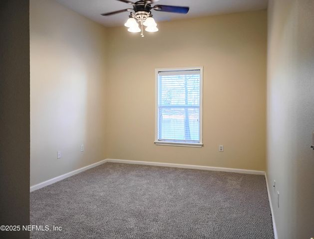 6106 MAGGIES Circle 106, Jacksonville, FL 32244