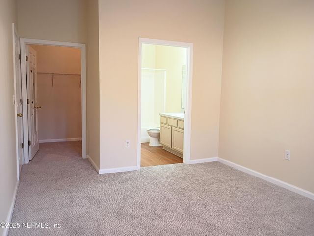 6106 MAGGIES Circle 106, Jacksonville, FL 32244