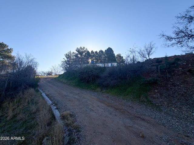 2595 S Pipe Creek Drive, Cottonwood, AZ 86326