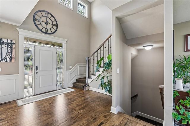 9830 N Kentucky Avenue, Kansas City, MO 64157